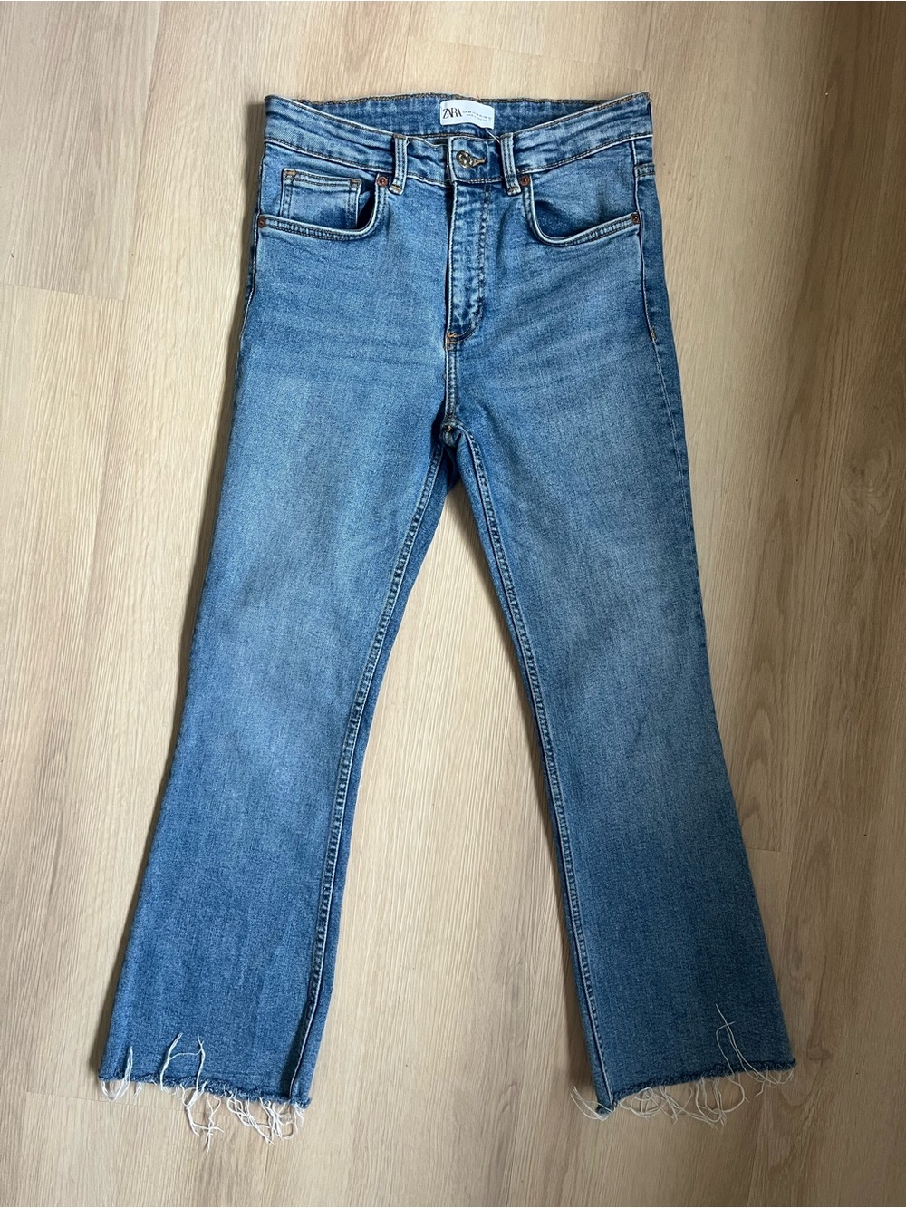 Zara High Rise Mini Flare Cropped Jeans